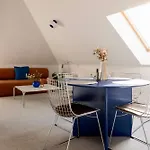 Oldtown Design - Near - Schlossberg View - By Casa Momo 아파트 *