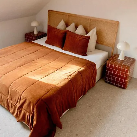 Brand New City Center Design Apartment - Near University- Schlossberg View - By Casa Momo Apartment *