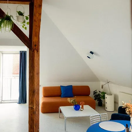 Brand New City Center Design Apartment - Near University- Schlossberg View - By Casa Momo *